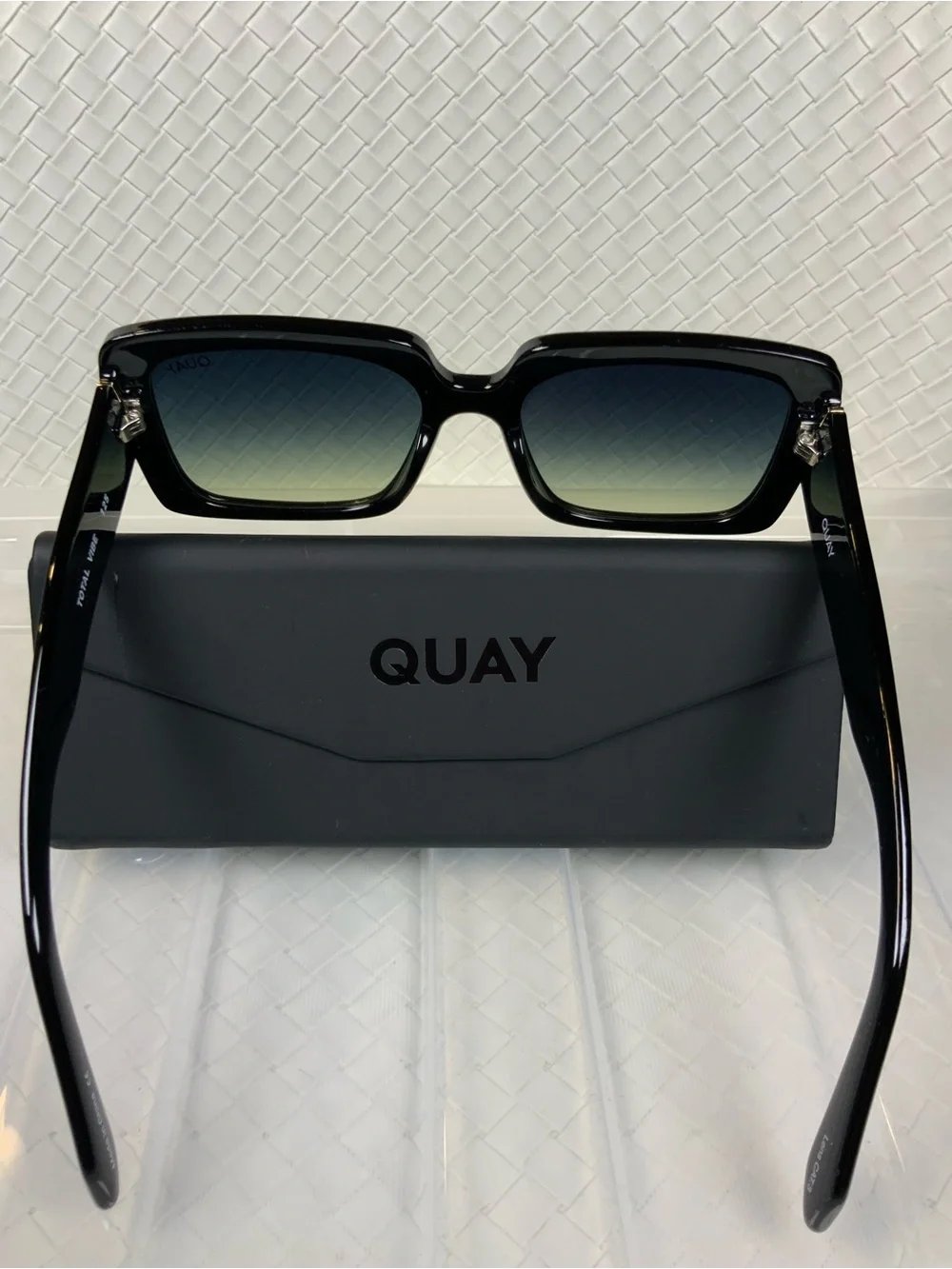 Quay Australia Black Square Sunglasses with Gradient Lenses